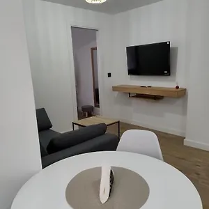  Apartamento Maestra