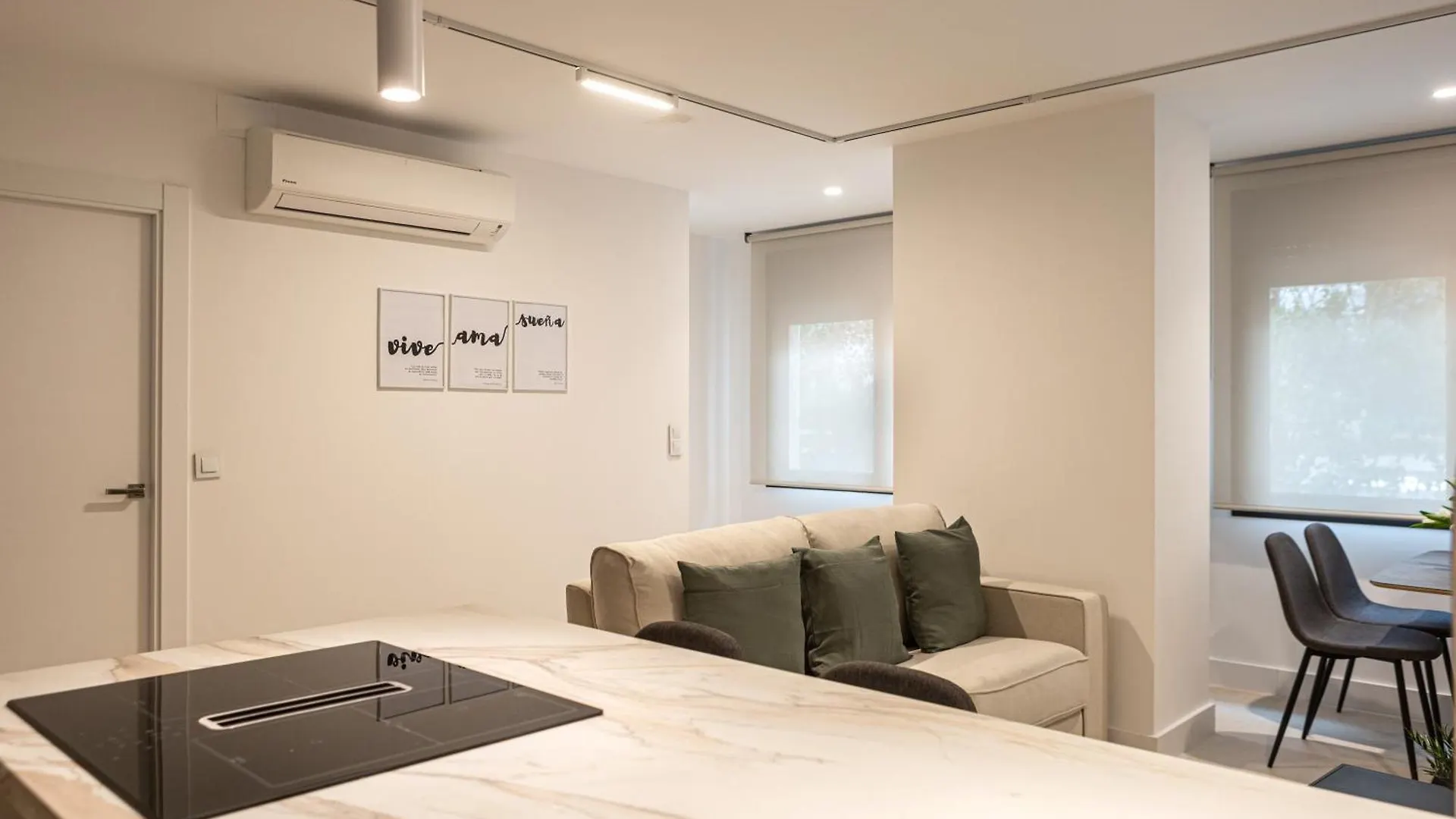 Royar Apartamentos Jaén Lägenhet